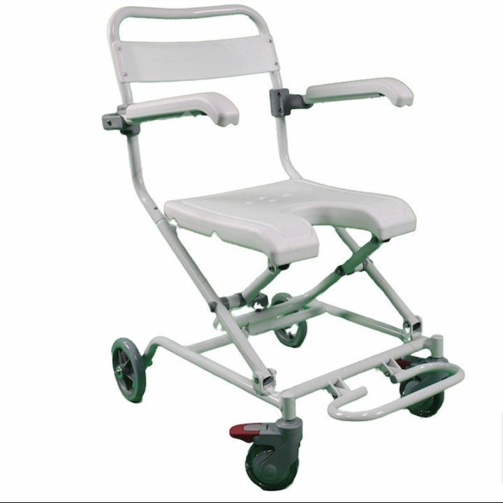 Comoda da doccia su ruote pieghevole