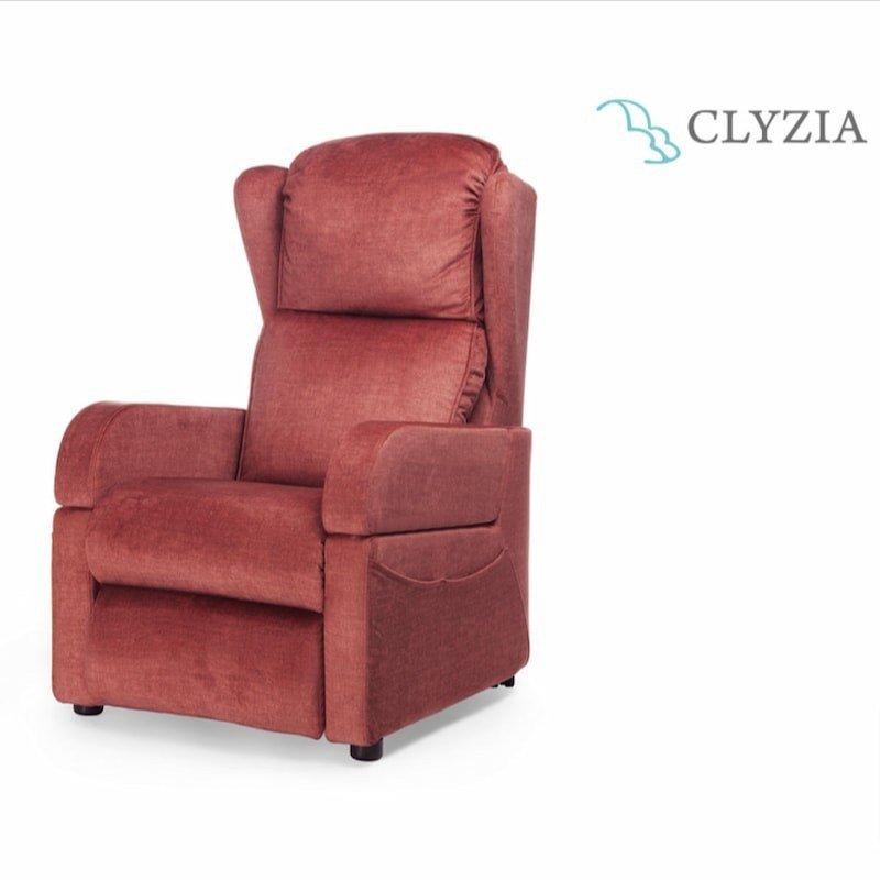 Poltrona elevabile CLYZIA con braccioli estraibili - 1029 € Poltrona elevabile CLYZIA con braccioli estraibili - Moretti Italia