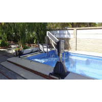 Sollevatore semi-fisso per piscina a batteria 3000 - Ortoitaliana Sollevatori per piscine