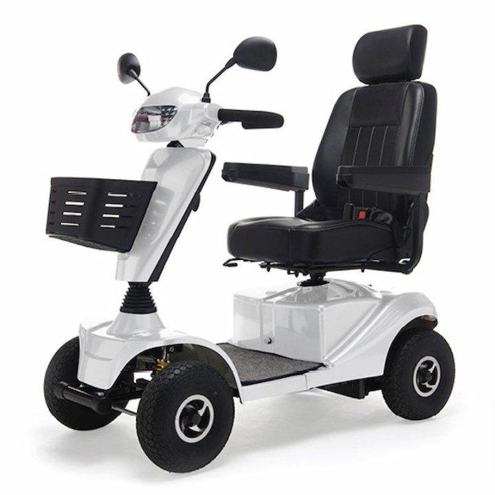 Scooter elettrico COSMIC | Spedizione gratuita