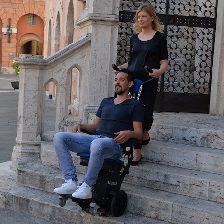 Montascale a ruote LG2020